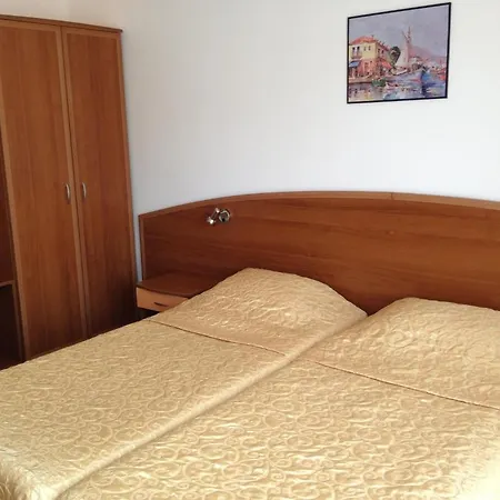 Family Hit Hotel Kiten (Burgas)