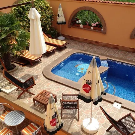 Family Hit Hotel Kiten (Burgas)